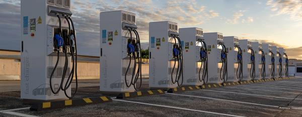 E-fast charging stations